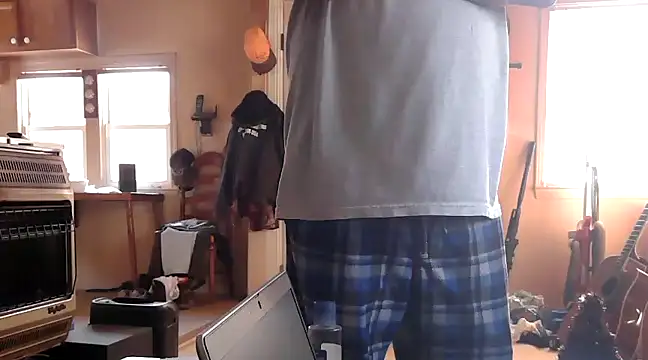 Snapshot of Bramro409 chatting on 01-22-25, 04:33 Bramro409 online show from 01-22-25, 04:33