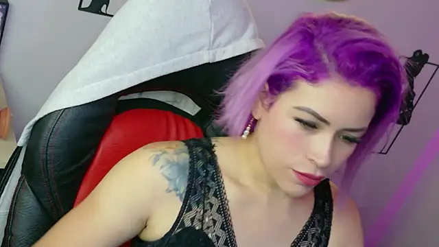 Natalia Montoya online show from 04-22-26, 12:35