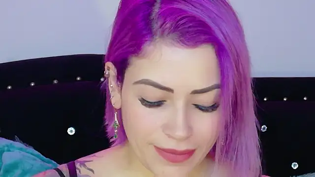 Snapshot of Natalia_Montoya chatting on 05-07-26, 10:48 Natalia Montoya online show from 05-07-26, 10:48