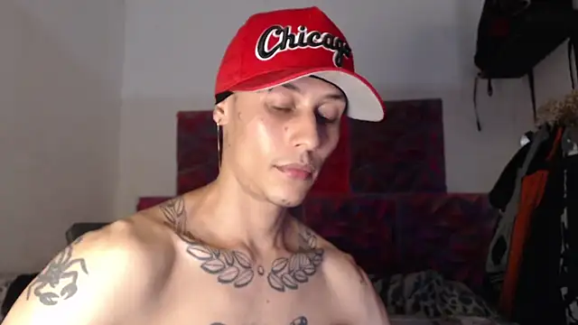 Snapshot of bix_couples chatting on 01-11-26, 12:59 bix couples online show from 01-11-26, 12:59