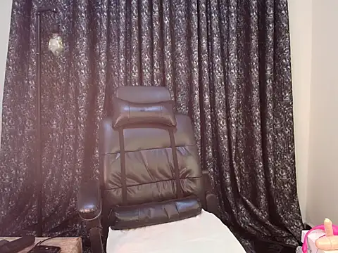 ebony shilly3 online show from 09-29-25, 11:09