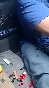 Snapshot of FloppyPickle4u chatting on 02-12-25, 10:24 FloppyPickle4u online show from 02-12-25, 10:24