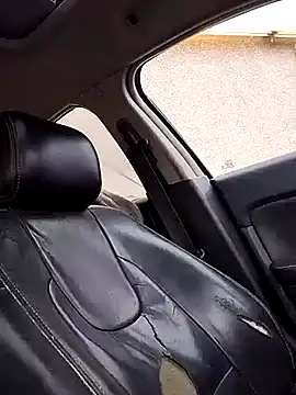 Snapshot of FloppyPickle4u chatting on 02-14-25, 12:19 FloppyPickle4u online show from 02-14-25, 12:19