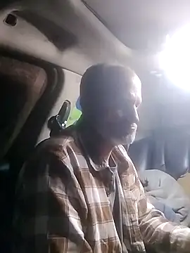 Snapshot of FloppyPickle4u chatting on 02-16-25, 08:32 FloppyPickle4u online show from 02-16-25, 08:32