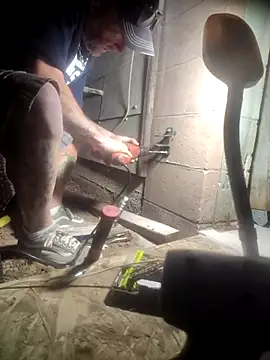 Snapshot of FloppyPickle4u chatting on 02-24-25, 04:05 FloppyPickle4u online show from 02-24-25, 04:05