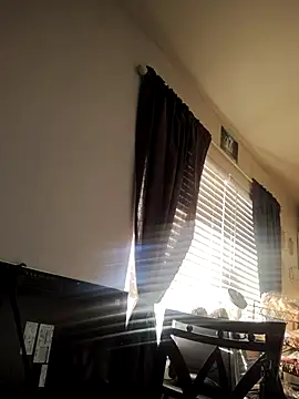 Snapshot of FloppyPickle4u chatting on 02-25-25, 02:54 FloppyPickle4u online show from 02-25-25, 02:54