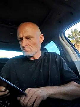 Snapshot of FloppyPickle4u chatting on 02-28-25, 12:54 FloppyPickle4u online show from 02-28-25, 12:54