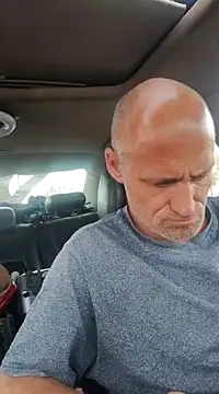 Snapshot of FloppyPickle4u chatting on 02-28-25, 10:39 FloppyPickle4u online show from 02-28-25, 10:39