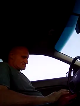 Snapshot of FloppyPickle4u chatting on 03-01-25, 01:43 FloppyPickle4u online show from 03-01-25, 01:43