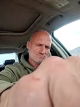 Snapshot of FloppyPickle4u chatting on 03-03-25, 07:06 FloppyPickle4u online show from 03-03-25, 07:06