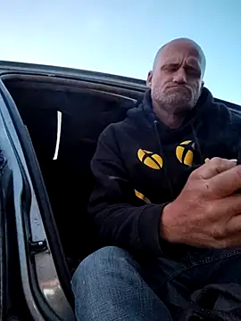 Snapshot of FloppyPickle4u chatting on 03-07-25, 01:53 FloppyPickle4u online show from 03-07-25, 01:53