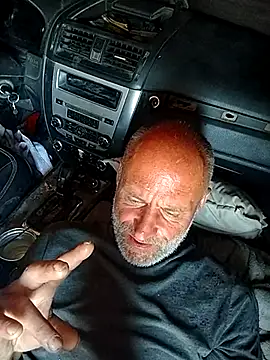 Snapshot of FloppyPickle4u chatting on 03-10-25, 08:45 FloppyPickle4u online show from 03-10-25, 08:45