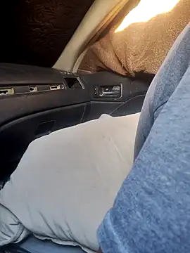 Snapshot of FloppyPickle4u chatting on 03-11-25, 12:33 FloppyPickle4u online show from 03-11-25, 12:33