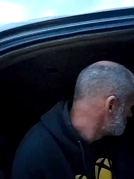 Snapshot of FloppyPickle4u chatting on 03-14-25, 01:59 FloppyPickle4u online show from 03-14-25, 01:59