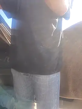 Snapshot of FloppyPickle4u chatting on 03-19-25, 05:06 FloppyPickle4u online show from 03-19-25, 05:06