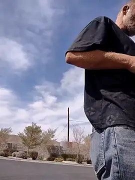 Snapshot of FloppyPickle4u chatting on 03-20-25, 06:53 FloppyPickle4u online show from 03-20-25, 06:53