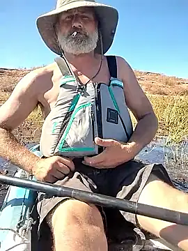 Snapshot of FloppyPickle4u chatting on 10-23-25, 07:45 FloppyPickle4u online show from 10-23-25, 07:45