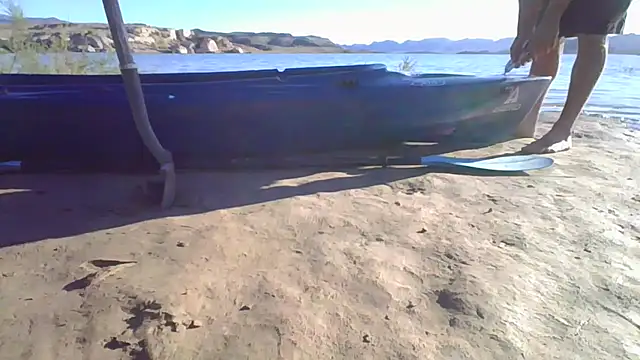 Snapshot of FloppyPickle4u chatting on 12-15-25, 10:36 FloppyPickle4u online show from 12-15-25, 10:36