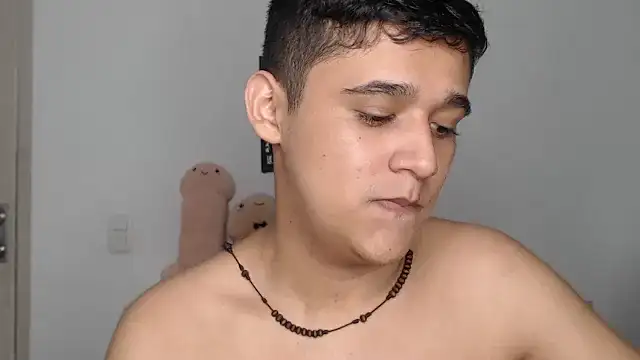 kaiine190 online show from 11-22-25, 08:13