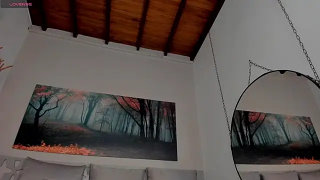 LunaRuso online show from 02-23-25, 02:18