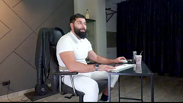 mattmasterss online show from 01-04-25, 05:37