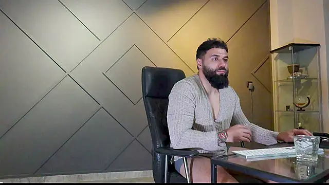 Snapshot of mattmasterss chatting on 02-25-25, 05:08 mattmasterss online show from 02-25-25, 05:08