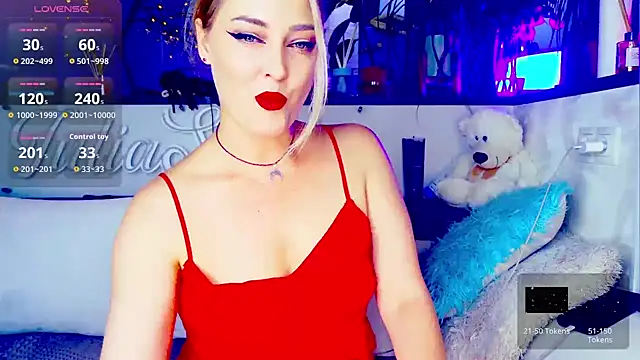  JuliaSpace  online show from 10-23-25, 04:17