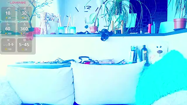  JuliaSpace  online show from 03-01-26, 10:50