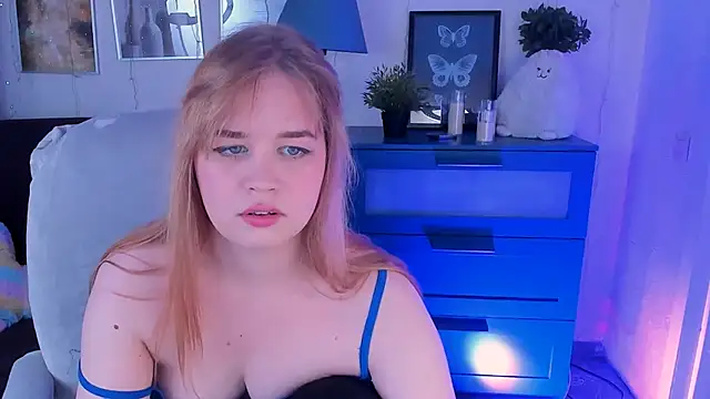 AlicePopsy online show from 11-30-25, 11:36