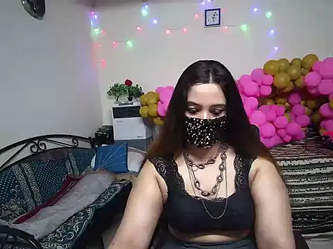 Arushisingh8888 online show from 12-31-24, 09:53