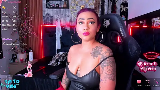 Neko Misaki online show from 01-11-25, 11:56