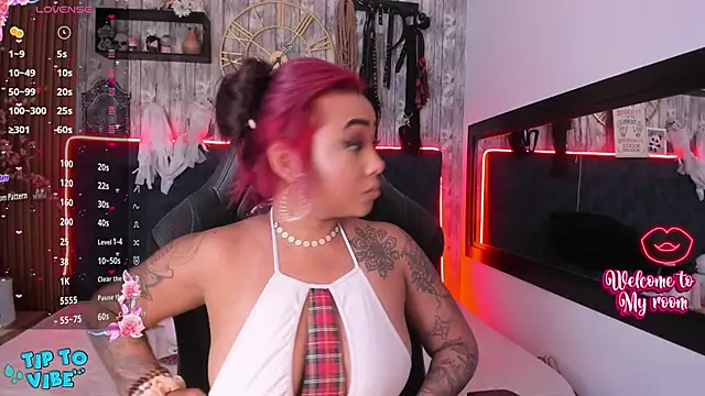 Neko Misaki online show from 02-07-25, 12:39