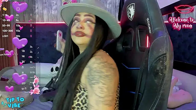 Neko Misaki online show from 04-24-26, 11:01