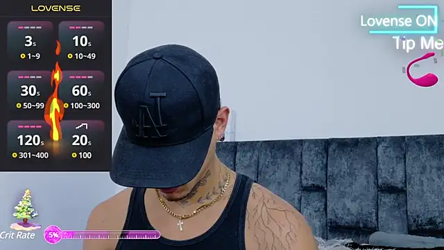 Snapshot of JAYCOB00 chatting on 12-10-24, 02:05 JAYCOB00 online show from 12-10-24, 02:05