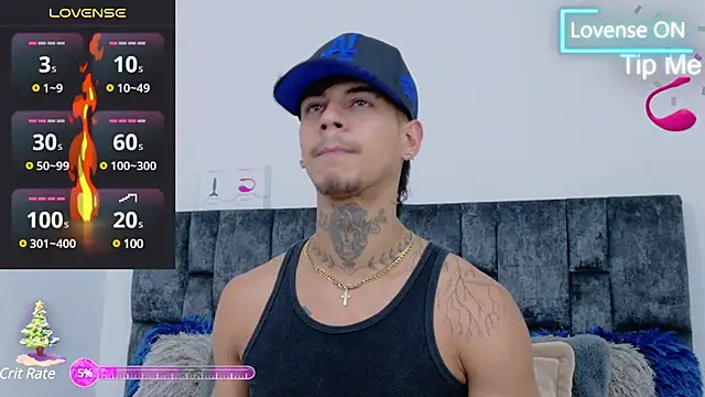 Snapshot of JAYCOB00 chatting on 12-30-24, 02:09 JAYCOB00 online show from 12-30-24, 02:09