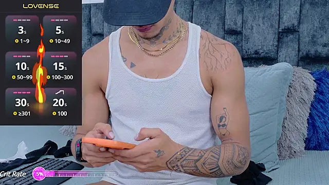 Snapshot of JAYCOB00 chatting on 03-08-25, 05:07 JAYCOB00 online show from 03-08-25, 05:07