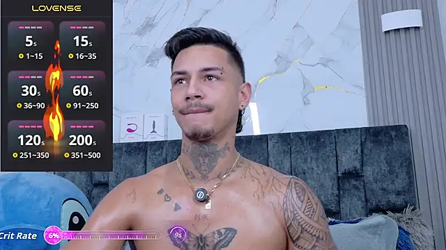 Snapshot of JAYCOB00 chatting on 10-18-25, 01:12 JAYCOB00 online show from 10-18-25, 01:12