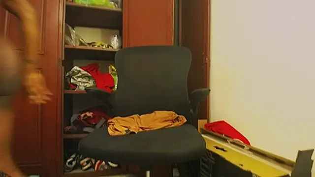 latinhot9631 online show from 02-04-26, 02:50