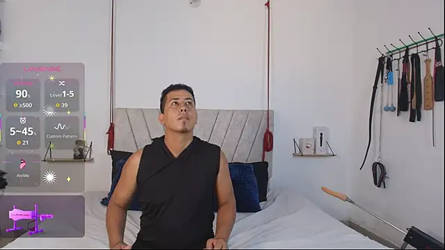 Liana Asaff online show from 12-15-25, 06:34