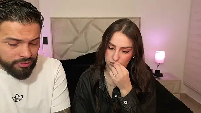 teseo and afroditha  online show from 03-12-26, 04:29