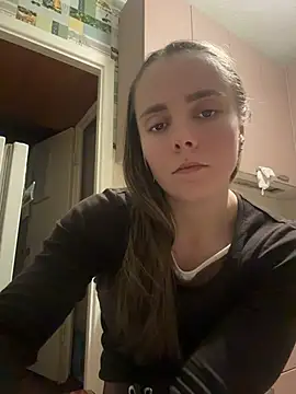 AlisaKissss online show from 04-29-26, 07:53