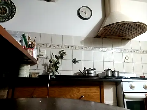 manucho2023 online show from 09-28-25, 08:47