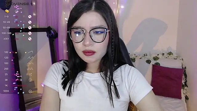 mily thomson b  online show from 04-25-26, 12:35