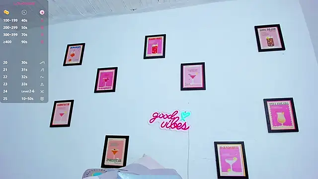 Snapshot of ammy_vsq chatting on 02-08-25, 04:04 ammy vsq online show from 02-08-25, 04:04