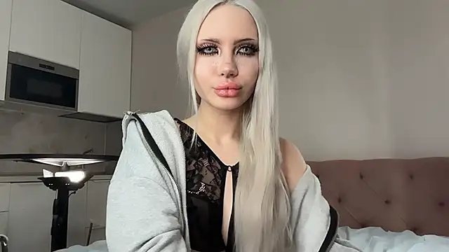 diaqua online show from 04-04-26, 05:49