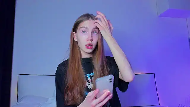 Snapshot of haileyishere chatting on 03-18-25, 07:42 haileyishere online show from 03-18-25, 07:42