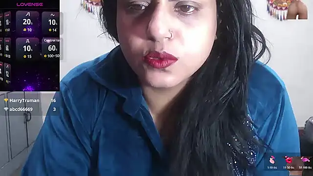 Snapshot of Sexy_komolika chatting on 12-05-25, 02:20 Sexy komolika online show from 12-05-25, 02:20