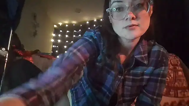 Snapshot of EyaDivine1 chatting on 12-29-24, 09:41 EyaDivine1 online show from 12-29-24, 09:41