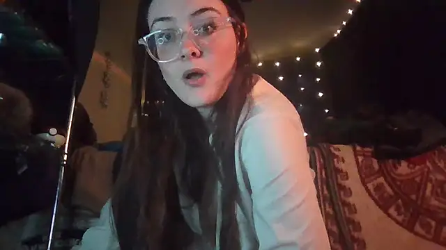 Snapshot of EyaDivine1 chatting on 02-03-25, 12:15 EyaDivine1 online show from 02-03-25, 12:15