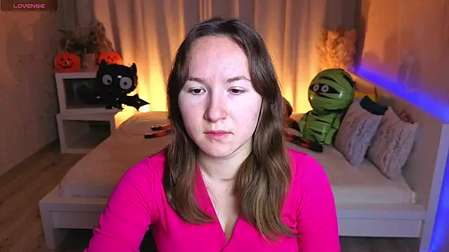 Little doll meow online show from 10-28-25, 02:48